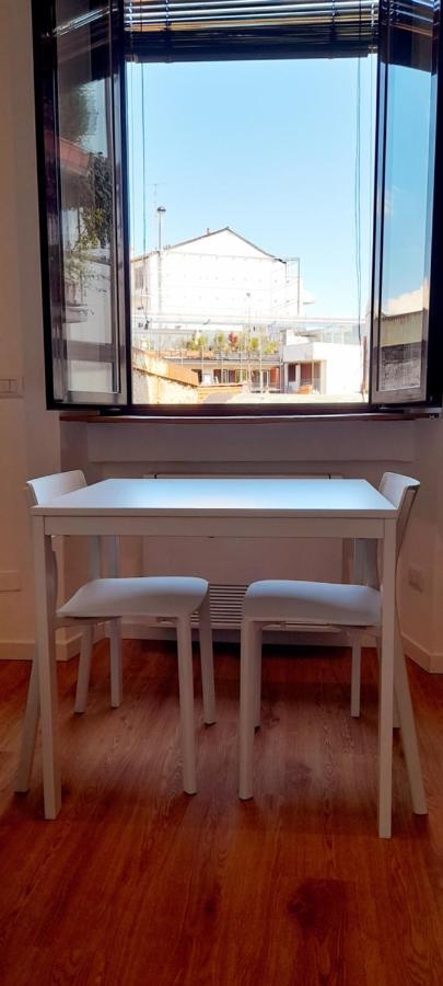 Flat In Milano, Porta Romana Экстерьер фото